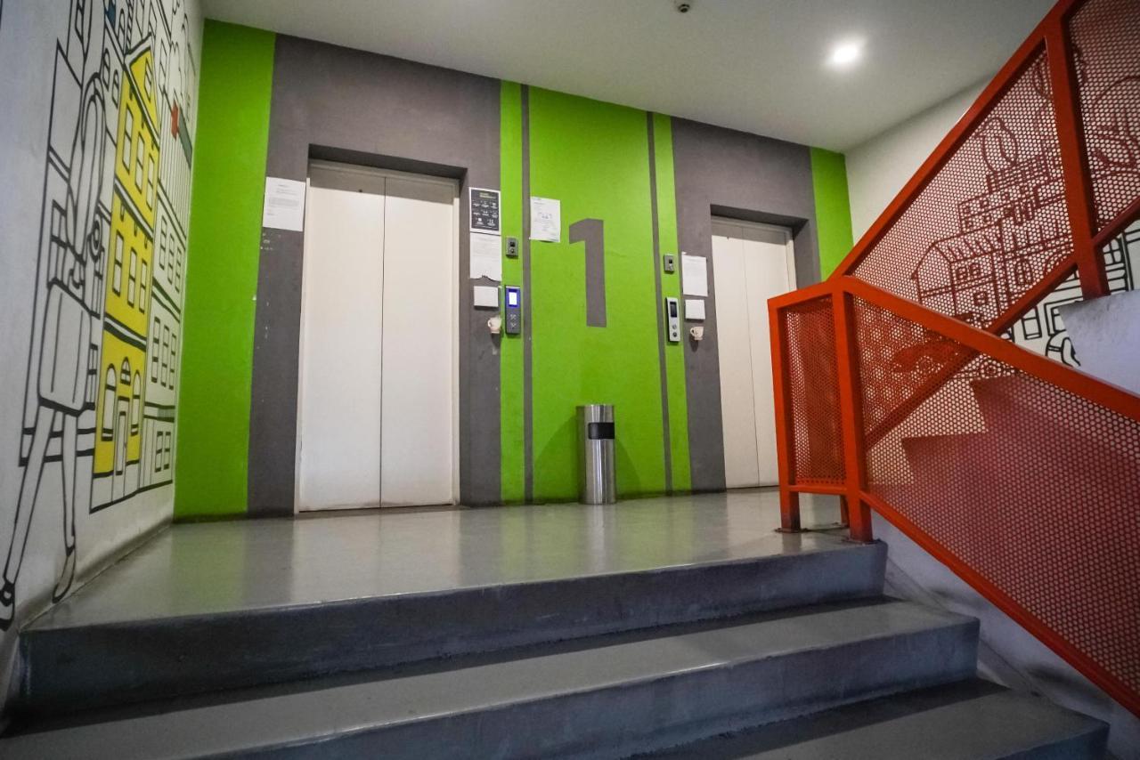 Koolkost @ Sentra Timur Premiere Jakarta Exteriör bild